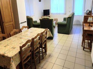 Apartment Remilly-Aillicourt  4