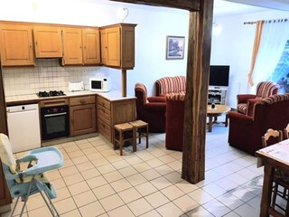 Apartment Remilly-Aillicourt  3