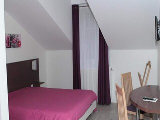 Apartment Remilly-Aillicourt  4