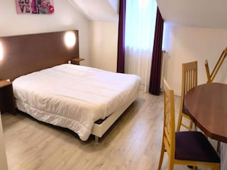 Apartment Remilly-Aillicourt  9
