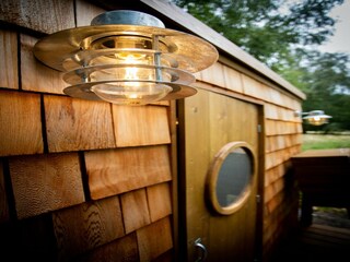 Chalet Crowborough Outdoor Recording 6