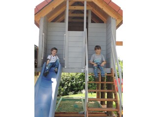 Spielhütte
