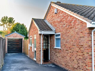 Bungalow Burnham on Sea Outdoor Recording 12