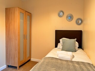 Bungalow Burnham on Sea Features 21