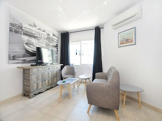 Apartment Roses Features 14