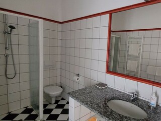 Holiday apartment Nizza Monferrato Bathroom 15