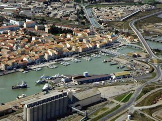 Apartment Port-la-Nouvelle Environment 24