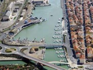 Apartment Port-la-Nouvelle Environment 25
