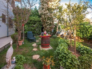 Appartement Brodarica Buitenaudio-opname 3