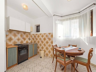 Apartment Brodarica Features 12