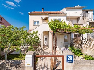 Apartment Brodarica Außenaufnahme 3