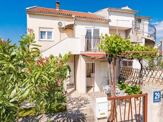 Appartement Brodarica Buitenaudio-opname 1