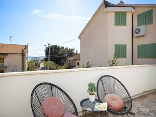 Appartement Brodarica Buitenaudio-opname 2