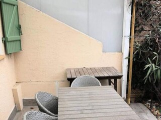 Apartment Frontignan  8