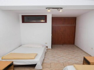 Appartement Brodarica Équipement 11