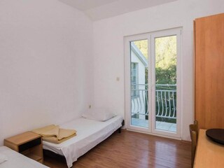 Appartement Brodarica Équipement 9