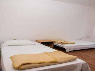 Apartment Brodarica Features 9