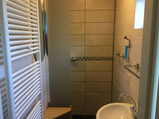 Holiday house Sint Maartensvlotbrug Bathroom 18