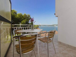 Appartement Brodarica Buitenaudio-opname 5