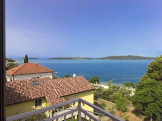 Appartement Brodarica Buitenaudio-opname 4