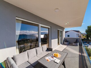 Appartement Brodarica Buitenaudio-opname 5