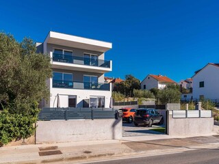 Appartement Brodarica Buitenaudio-opname 3