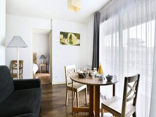 Apartment La Rochelle  11
