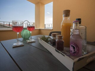 Appartement Brodarica Buitenaudio-opname 4