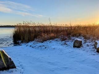 Winterlandschaft mit Blick auf den Balmer See