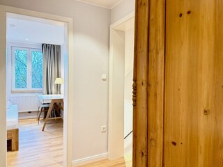 Blick ins Schlafzimmer