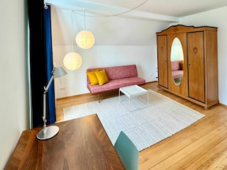 Schlafzimmer Kleiderschrank