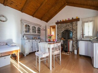 Appartement Raslina Équipement 13