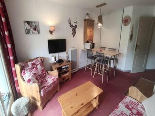 Apartment Isola Features 4