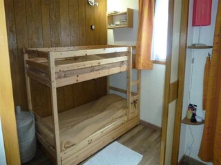 Apartment Isola Features 3