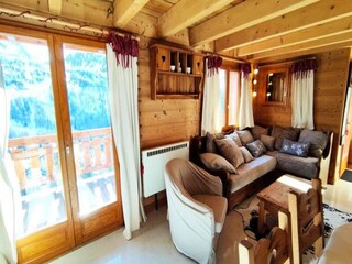 Apartment Isola Features 5