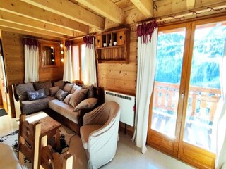 Apartment Isola Features 8