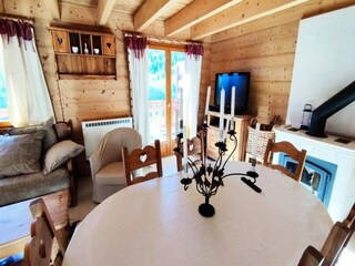 Apartment Isola Features 15