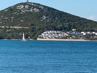 Apartment Betina Environment 32