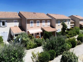 Apartment Aubais  2