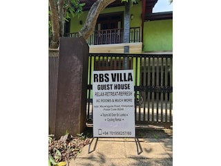 Villa Hikkaduwa Outdoor Recording 4
