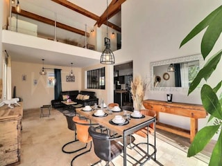 Apartment Saint-Cannat  2