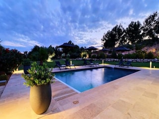 Apartment Saint-Cannat  9