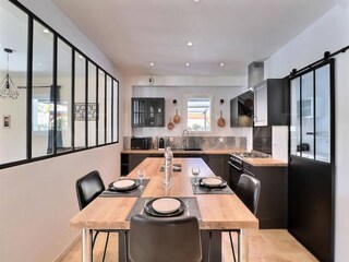 Apartment Saint-Cannat  4