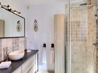 Apartment Saint-Cannat  16