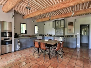 Apartment Eygalières  9