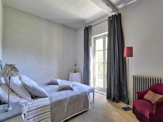 Apartment Eygalières  12