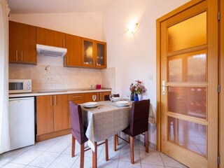 Apartment Mrljane Features 7