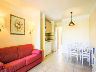 Apartment Grospierres  16