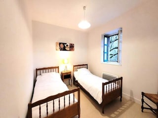 Apartment Montaignac-Saint-Hippolyte  14