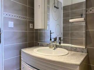 Apartment Planguenoual  9